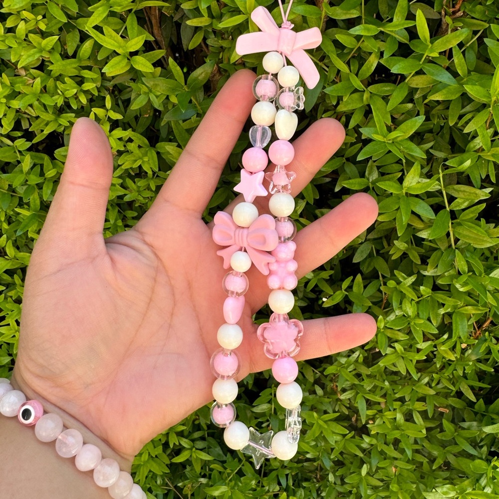 Pink bow phone charm